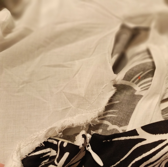 Farm Rio Dress - Picture 4 of 7